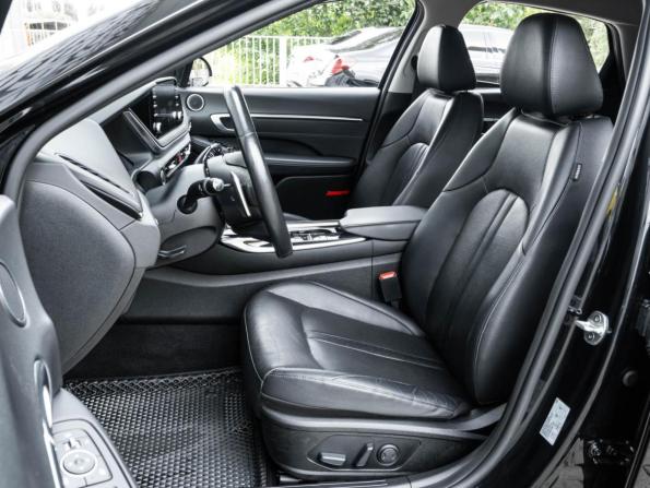 Hyundai Sonata VIII (DN8) с пробегом 2021 года, цена 2 223 000 рублей, 118671 км, седан, Автокод Объявления