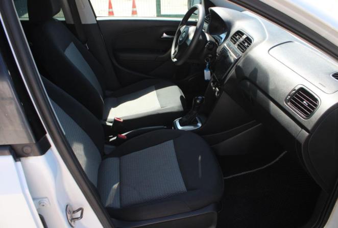 Volkswagen Polo V с пробегом 2014 года, цена 890 000 рублей, 198032 км, седан, Автокод Объявления