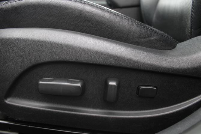 Hyundai Sonata VI (YF) с пробегом 2010 года, цена 998 000 рублей, 236000 км, седан, Автокод Объявления