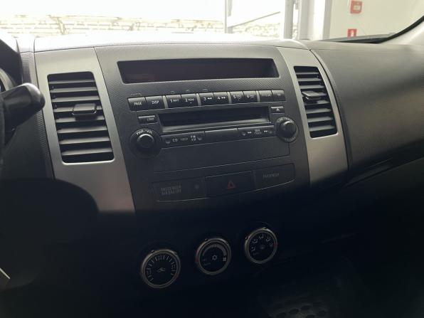 Mitsubishi Outlander II с пробегом 2008 года, цена 1 100 000 рублей, 240000 км, внедорожник, Автокод Объявления