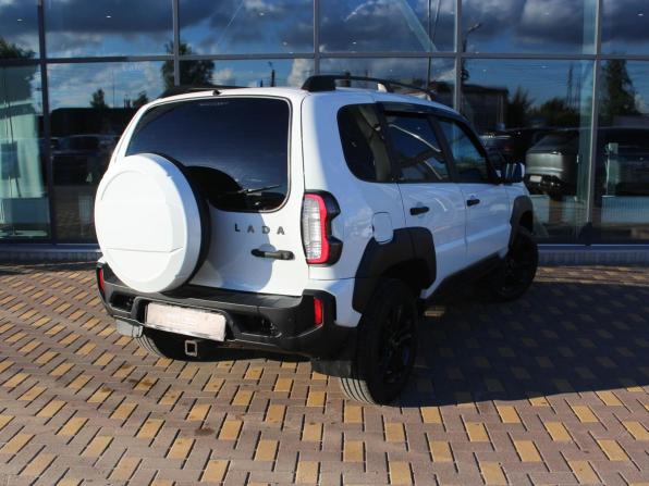 Lada (ВАЗ) Niva Travel I с пробегом 2023 года, цена 1 008 000 рублей, 32194 км, внедорожник, Автокод Объявления