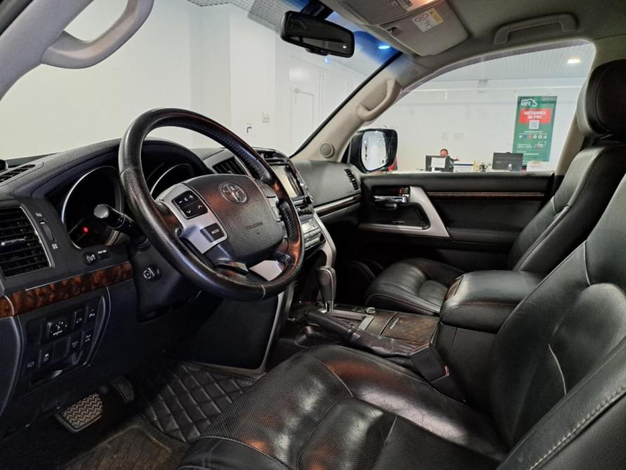 Toyota Land Cruiser 200 Series Рестайлинг 1 Казань  - изображение 19