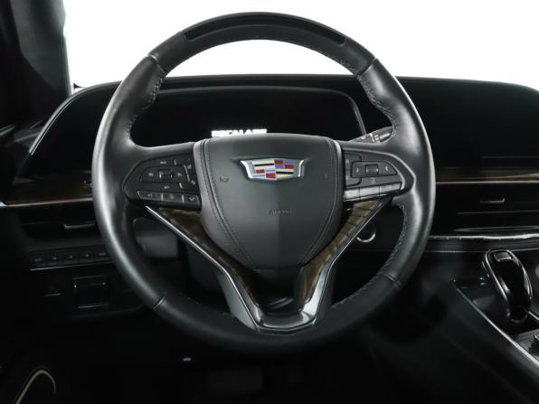 Cadillac Escalade V с пробегом 2021 года, цена 11 700 000 рублей, 27945 км, внедорожник, Автокод Объявления