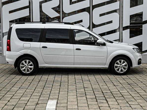 Lada (ВАЗ) Largus I Рестайлинг с пробегом 2024 года, цена 1 138 000 рублей, 61476 км, универсал, Автокод Объявления