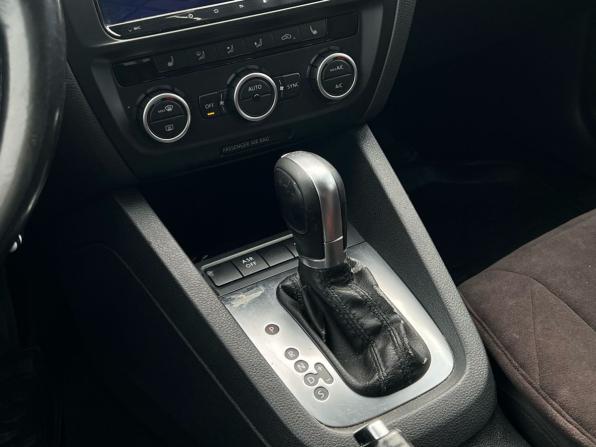 Volkswagen Jetta VI Рестайлинг с пробегом 2014 года, цена 1 079 000 рублей, 169214 км, седан, Автокод Объявления
