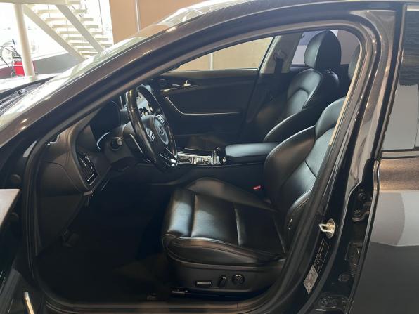 Kia Stinger I с пробегом 2019 года, цена 2 300 000 рублей, 159667 км, лифтбек, Автокод Объявления