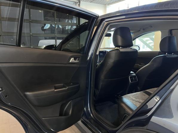 Kia Sportage IV Рестайлинг с пробегом 2021 года, цена 2 260 000 рублей, 119095 км, внедорожник, Автокод Объявления