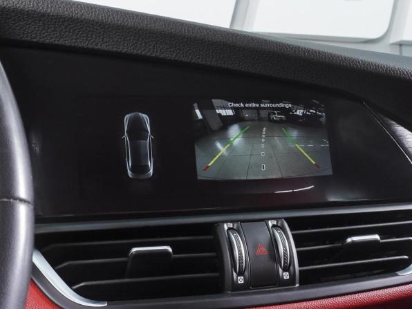 Alfa Romeo Giulia II (952) Рестайлинг с пробегом 2020 года, цена 2 680 000 рублей, 125740 км, седан, Автокод Объявления