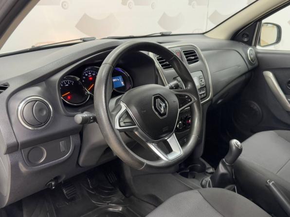 Renault Sandero II Рестайлинг с пробегом 2018 года, цена 919 000 рублей, 169830 км, хэтчбек, Автокод Объявления