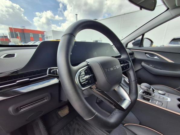 Omoda C5 I с пробегом 2024 года, цена 1 690 000 рублей, 29247 км, внедорожник, Автокод Объявления