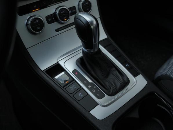 Volkswagen Passat CC I Рестайлинг с пробегом 2013 года, цена 1 449 000 рублей, 98468 км, седан, Автокод Объявления