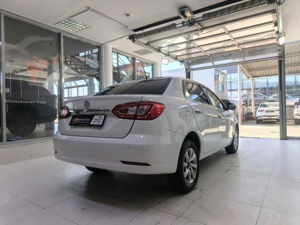 Dongfeng S30 с пробегом 2015 года, цена 690 000 рублей, 123351 км, седан, Автокод Объявления