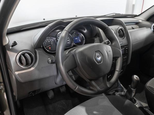 Renault Duster I Рестайлинг с пробегом 2016 года, цена 1 012 000 рублей, 135742 км, внедорожник, Автокод Объявления