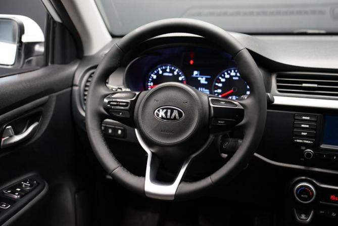Kia Rio IV с пробегом 2019 года, цена 1 464 000 рублей, 140522 км, седан, Автокод Объявления