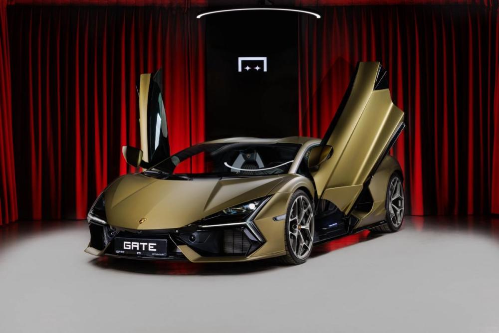 Lamborghini Revuelto Москва  - изображение 1