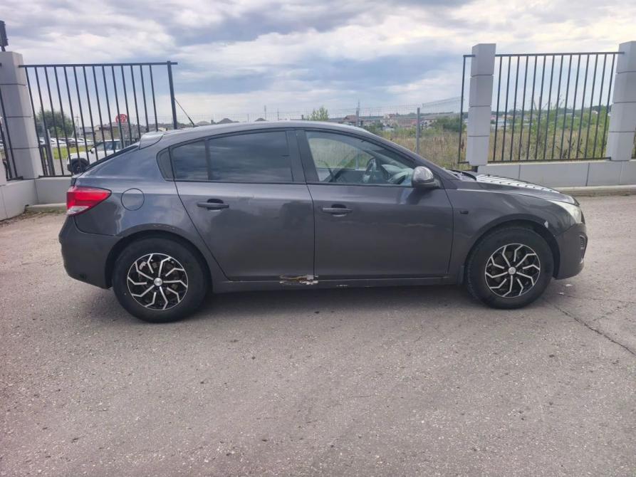 Chevrolet Cruze I Рестайлинг Самара  - изображение 4