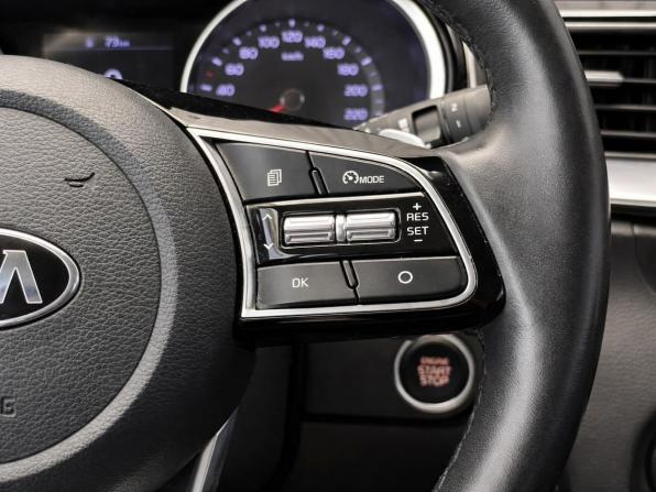 Kia Ceed III с пробегом 2019 года, цена 1 687 000 рублей, 122075 км, хэтчбек, Автокод Объявления