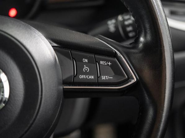 Mazda Axela III Рестайлинг с пробегом 2016 года, цена 1 200 000 рублей, 125210 км, хэтчбек, Автокод Объявления