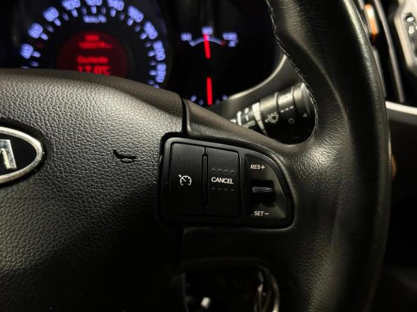 Kia Sportage III с пробегом 2012 года, цена 1 515 000 рублей, 133218 км, внедорожник, Автокод Объявления