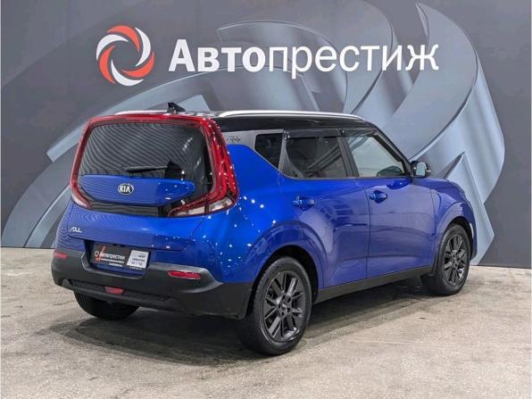 Kia Soul III с пробегом 2021 года, цена 1 925 000 рублей, 111207 км, хэтчбек, Автокод Объявления