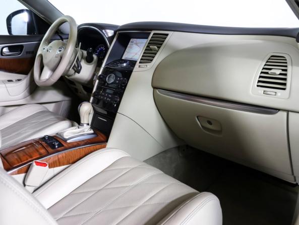 Infiniti QX70 с пробегом 2015 года, цена 2 500 000 рублей, 110278 км, внедорожник, Автокод Объявления