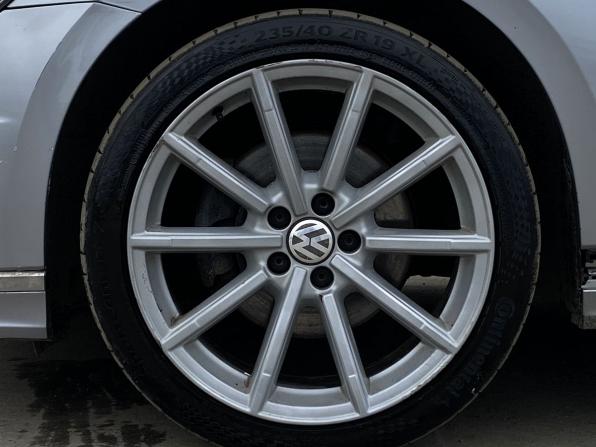 Volkswagen Passat B8 с пробегом 2017 года, цена 1 759 000 рублей, 172136 км, седан, Автокод Объявления