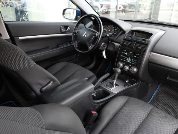 Mitsubishi Galant IX Рестайлинг 2 с пробегом 2008 года, цена 549 000 рублей, 281347 км, седан, Автокод Объявления