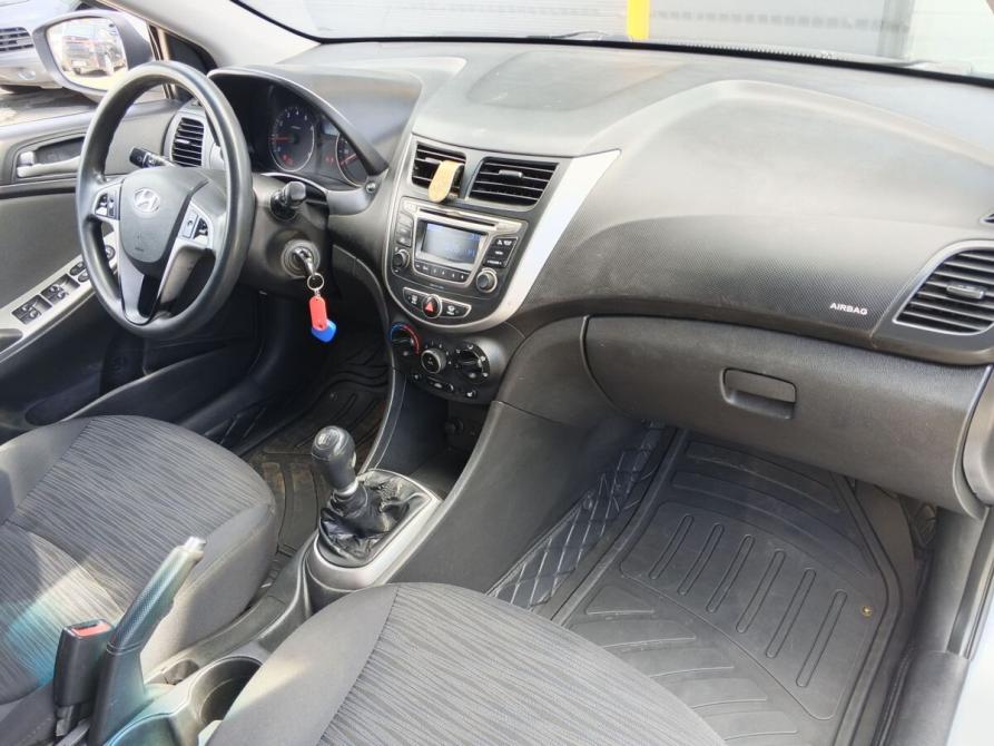 Hyundai Solaris I Рестайлинг Москва  - изображение 9