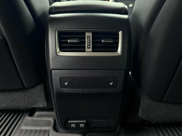 Lexus RX IV Рестайлинг с пробегом 2021 года, цена 6 459 000 рублей, 60306 км, внедорожник, Автокод Объявления