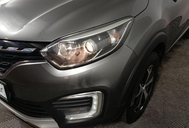 Renault Kaptur I Рестайлинг с пробегом 2021 года, цена 1 640 000 рублей, 92438 км, внедорожник, Автокод Объявления