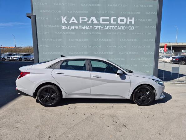 Hyundai Elantra VII (CN7) с пробегом 2021 года, цена 2 100 000 рублей, 69278 км, седан, Автокод Объявления