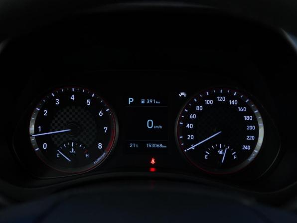 Hyundai Veloster II с пробегом 2018 года, цена 1 577 077 рублей, 153068 км, хэтчбек, Автокод Объявления