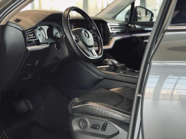 Volkswagen Touareg III с пробегом 2018 года, цена 4 750 000 рублей, 97865 км, внедорожник, Автокод Объявления