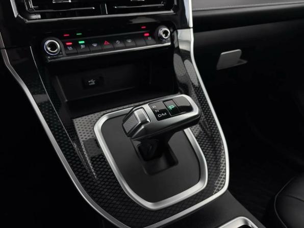 Haval M6 II с пробегом 2024 года, цена 1 795 000 рублей, 40165 км, внедорожник, Автокод Объявления