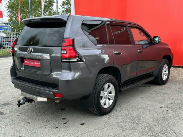 Toyota Land Cruiser Prado 150 Series Рестайлинг 2 с пробегом 2019 года, цена 3 900 000 рублей, 202000 км, внедорожник, Автокод Объявления