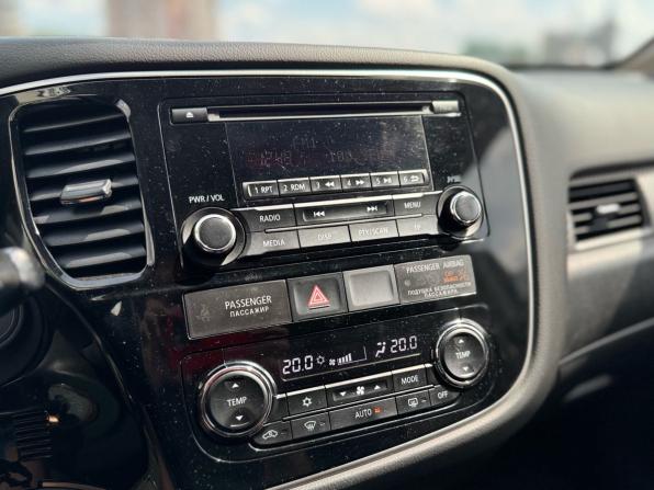 Mitsubishi Outlander III Рестайлинг 2 с пробегом 2015 года, цена 1 449 000 рублей, 160134 км, внедорожник, Автокод Объявления