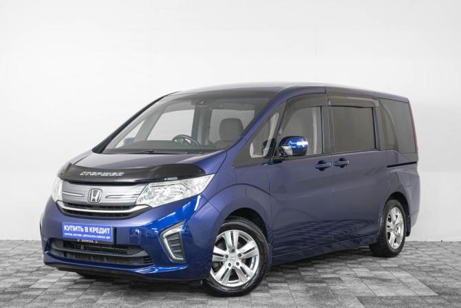 Honda Stepwgn V с пробегом 2016 года, цена 1 599 000 рублей, 141350 км, минивэн, Автокод Объявления