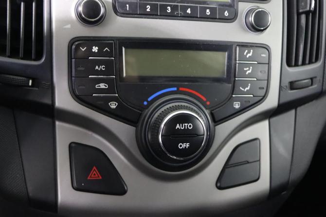 Hyundai i30 I с пробегом 2009 года, цена 589 990 рублей, 180329 км, хэтчбек, Автокод Объявления