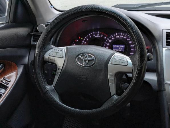 Toyota Camry VI (XV40) Рестайлинг с пробегом 2009 года, цена 1 224 900 рублей, 262000 км, седан, Автокод Объявления