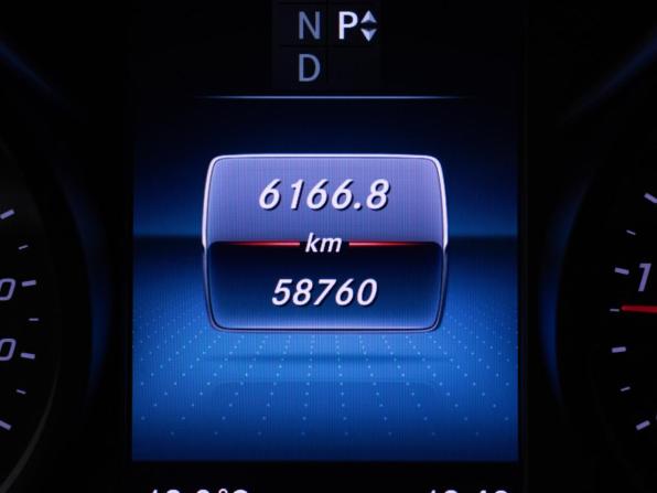 Mercedes-Benz V-Класс III (W447) Рестайлинг с пробегом 2020 года, цена 5 650 000 рублей, 58000 км, минивэн, Автокод Объявления