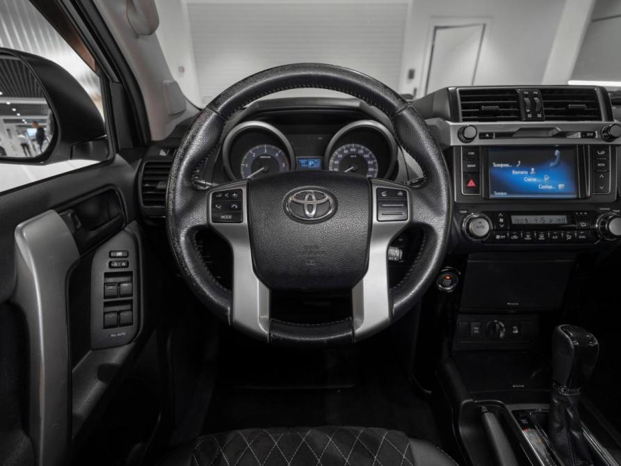 Toyota Land Cruiser Prado 150 Series Рестайлинг 1 Москва  - изображение 10