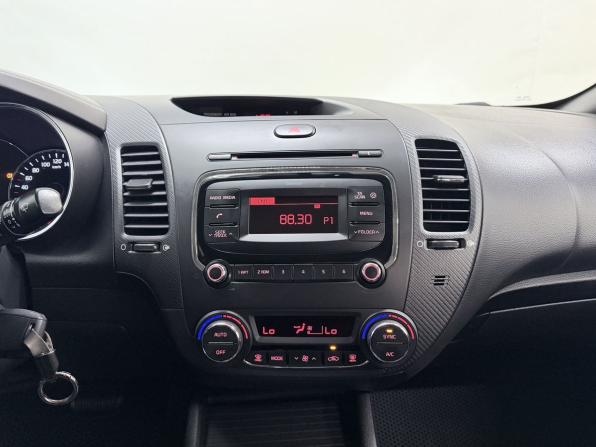 Kia Cerato III Рестайлинг (Classic) с пробегом 2018 года, цена 1 385 000 рублей, 207502 км, седан, Автокод Объявления