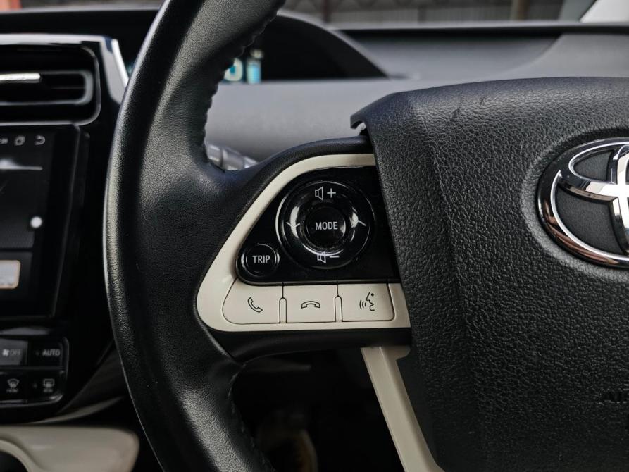 Toyota Prius IV (XW50) Краснодар  - изображение 24