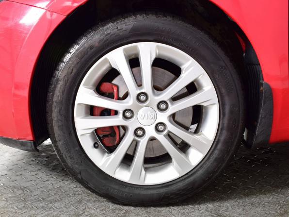 Kia Ceed II с пробегом 2014 года, цена 1 062 999 рублей, 186124 км, хэтчбек, Автокод Объявления