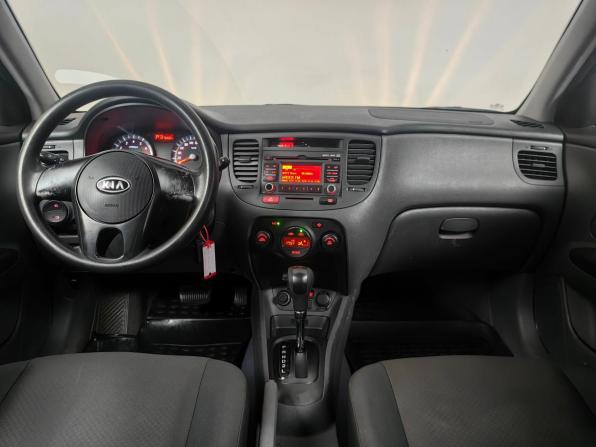 Kia Rio II Рестайлинг с пробегом 2010 года, цена 615 000 рублей, 127661 км, седан, Автокод Объявления