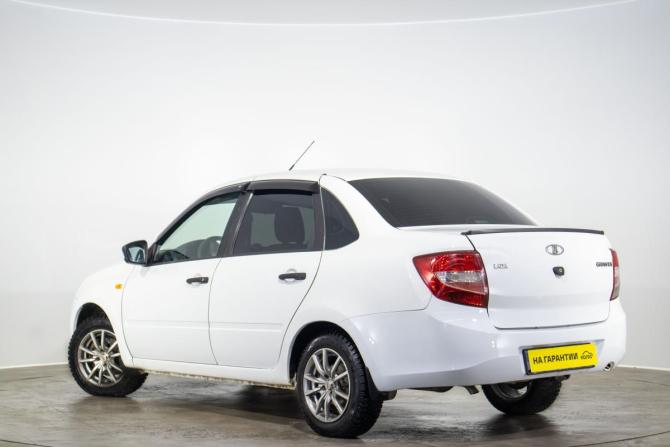 Lada (ВАЗ) Granta I с пробегом 2017 года, цена 599 000 рублей, 181704 км, седан, Автокод Объявления