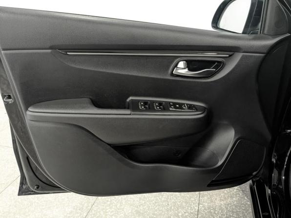 Kia Rio IV с пробегом 2019 года, цена 1 395 000 рублей, 110000 км, хэтчбек, Автокод Объявления