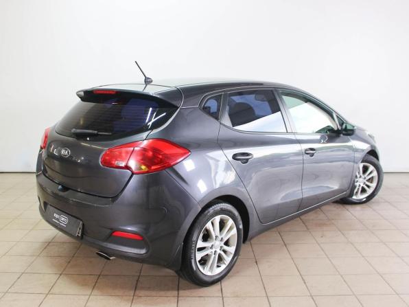 Kia Ceed II с пробегом 2013 года, цена 900 000 рублей, 196200 км, хэтчбек, Автокод Объявления