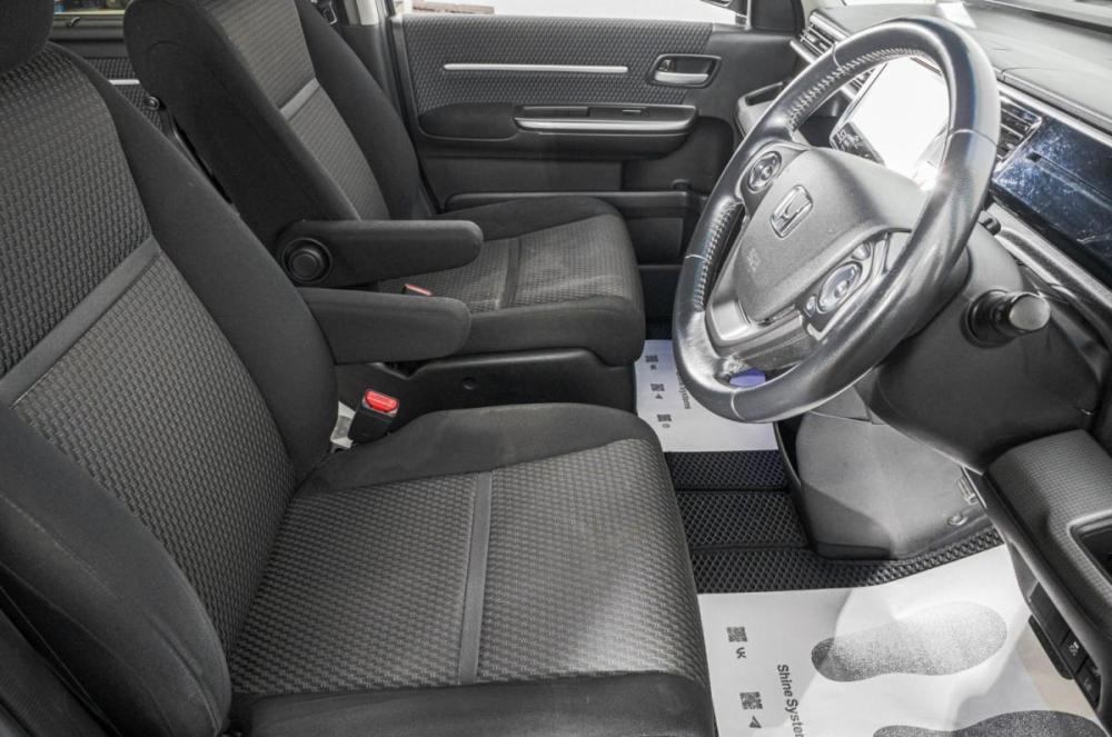 Honda Stepwgn V Барнаул  - изображение 11