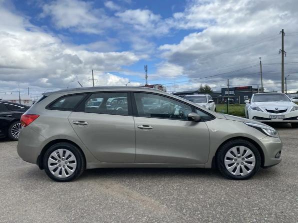 Kia Ceed II с пробегом 2015 года, цена 1 135 000 рублей, 141549 км, хэтчбек, Автокод Объявления